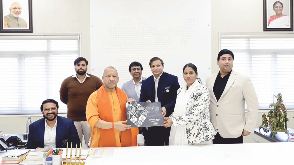 Mind Sports Association representatives meeting Yogi Adityanath